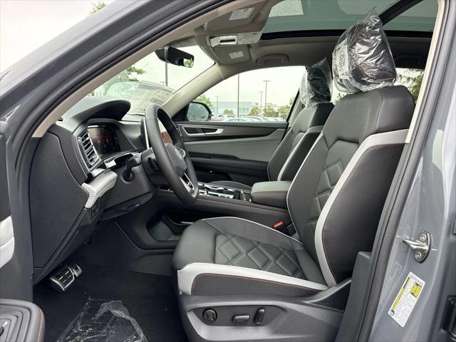 new 2025 Volkswagen Atlas car, priced at $48,539