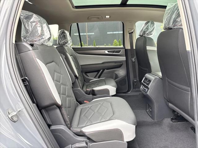 new 2025 Volkswagen Atlas car, priced at $48,539