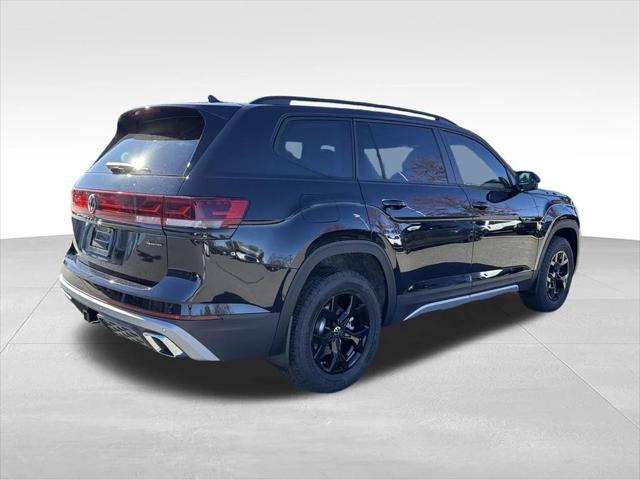 new 2025 Volkswagen Atlas car, priced at $46,002