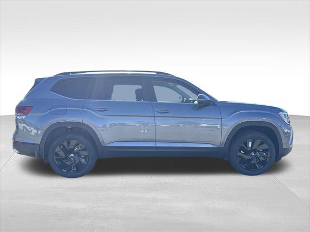 new 2024 Volkswagen Atlas car, priced at $38,860