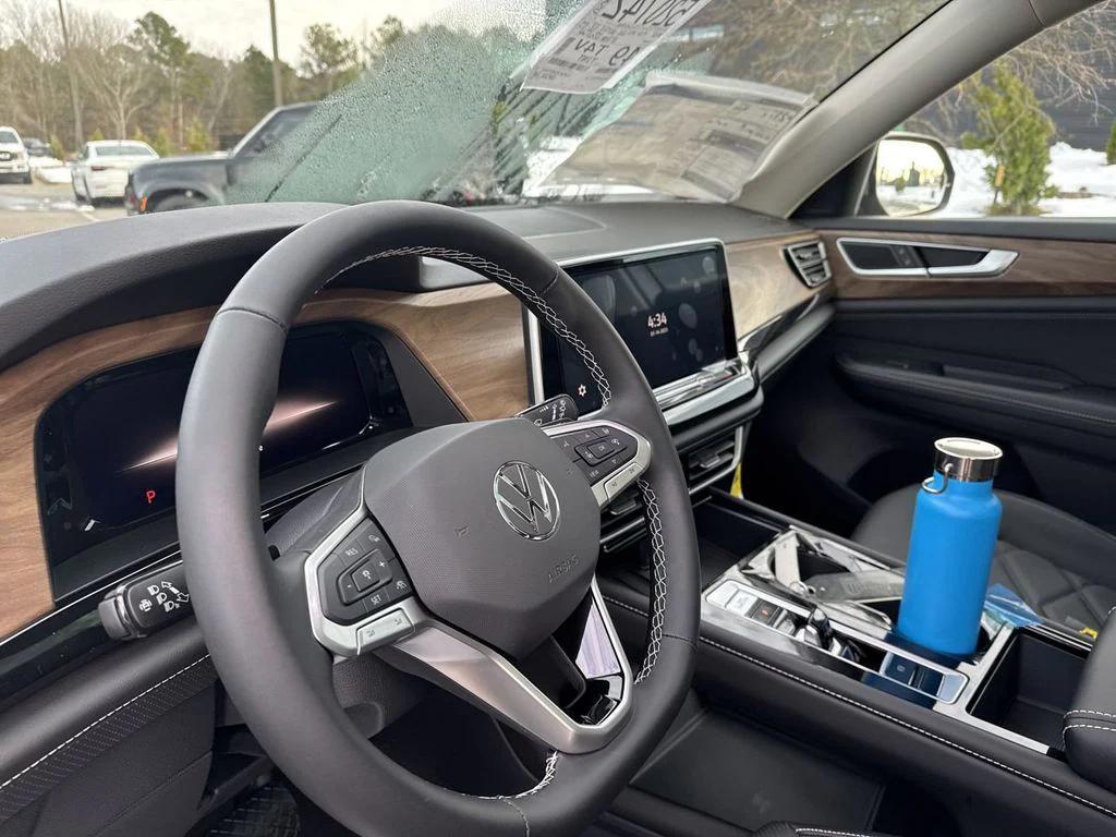 used 2025 Volkswagen Atlas car, priced at $41,500