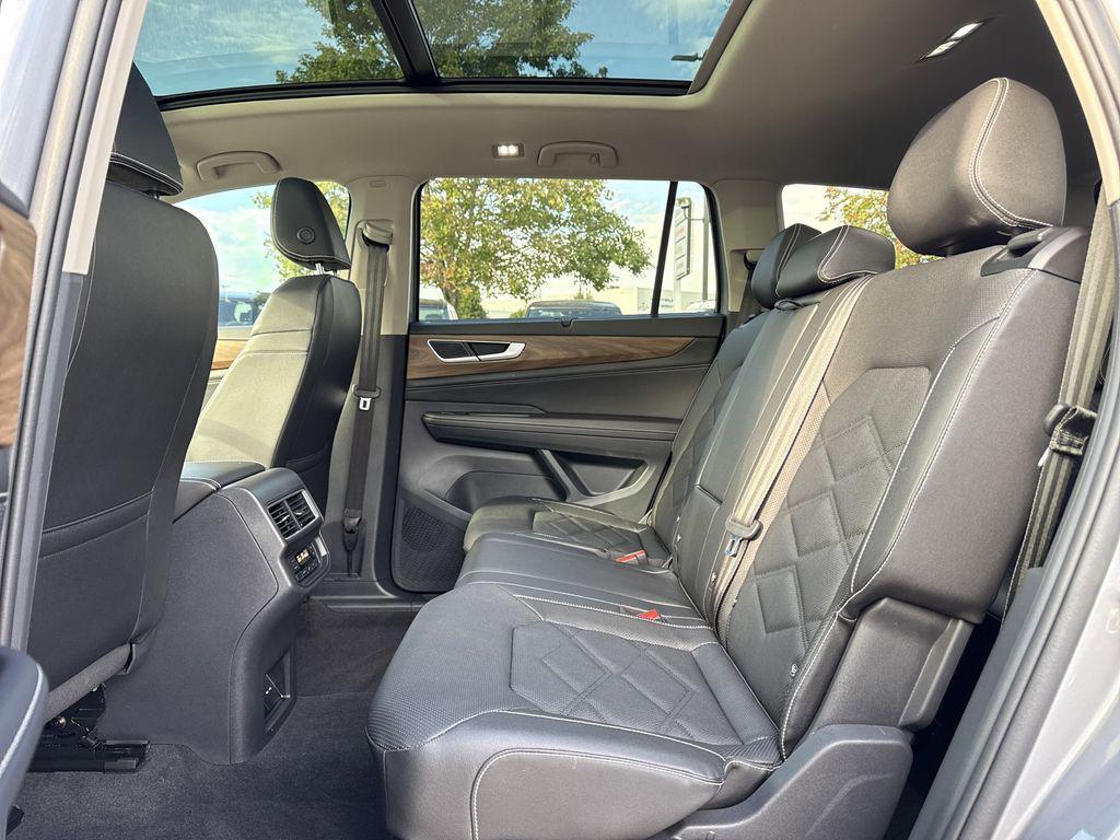 used 2025 Volkswagen Atlas car, priced at $38,000