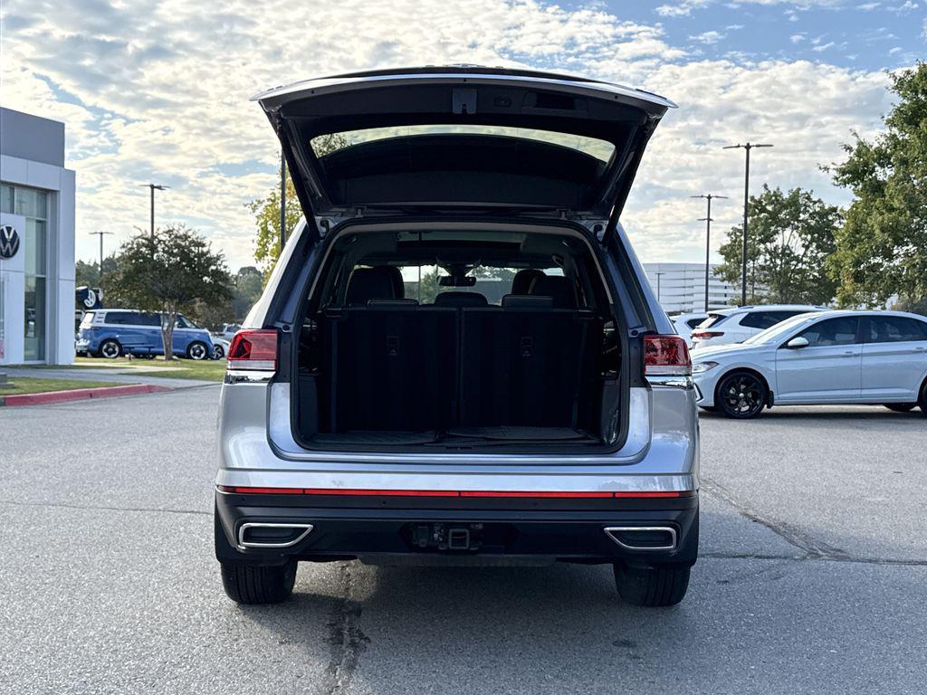used 2025 Volkswagen Atlas car, priced at $38,000