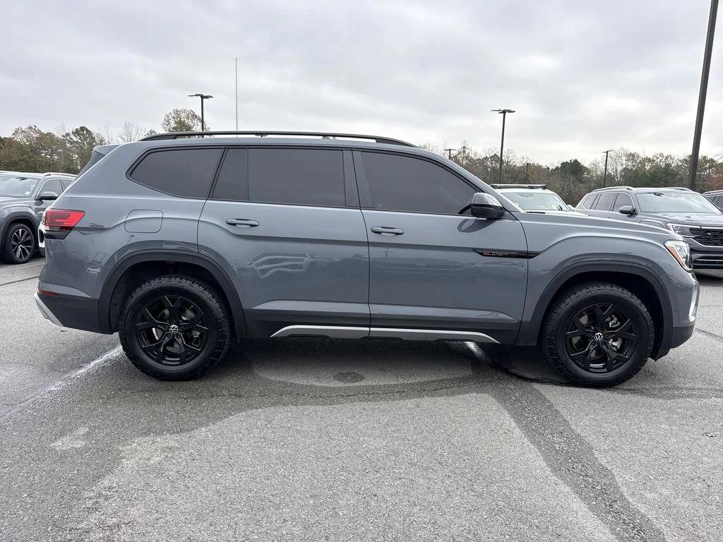 used 2025 Volkswagen Atlas car, priced at $38,650