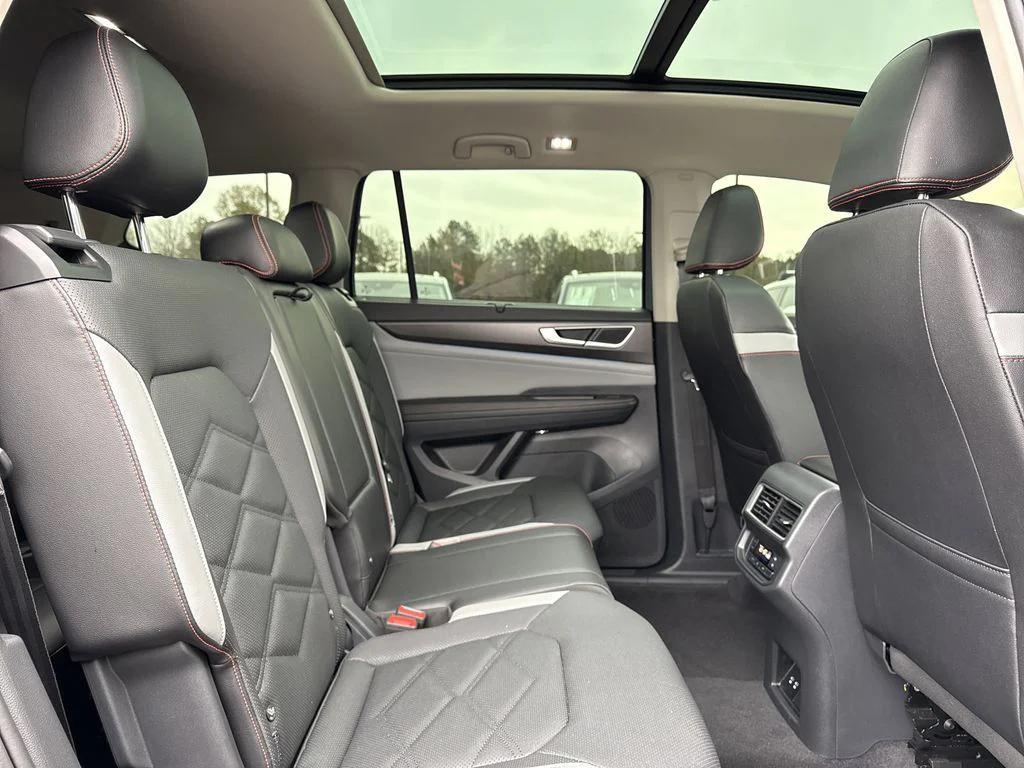 used 2025 Volkswagen Atlas car, priced at $38,650