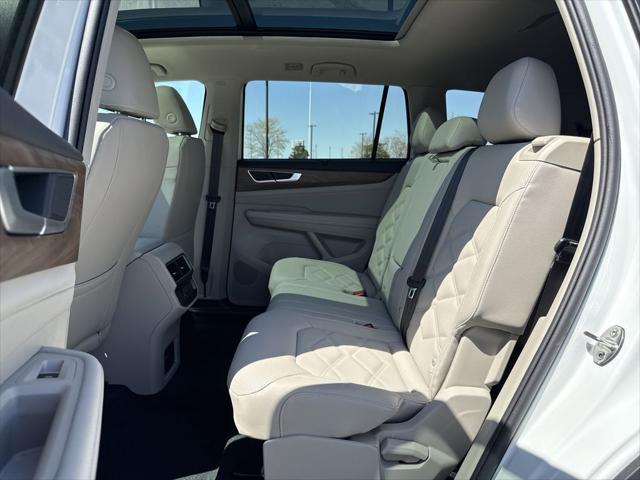 new 2025 Volkswagen Atlas car, priced at $42,241