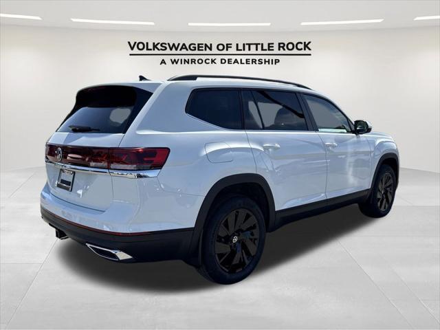 new 2025 Volkswagen Atlas car, priced at $43,971