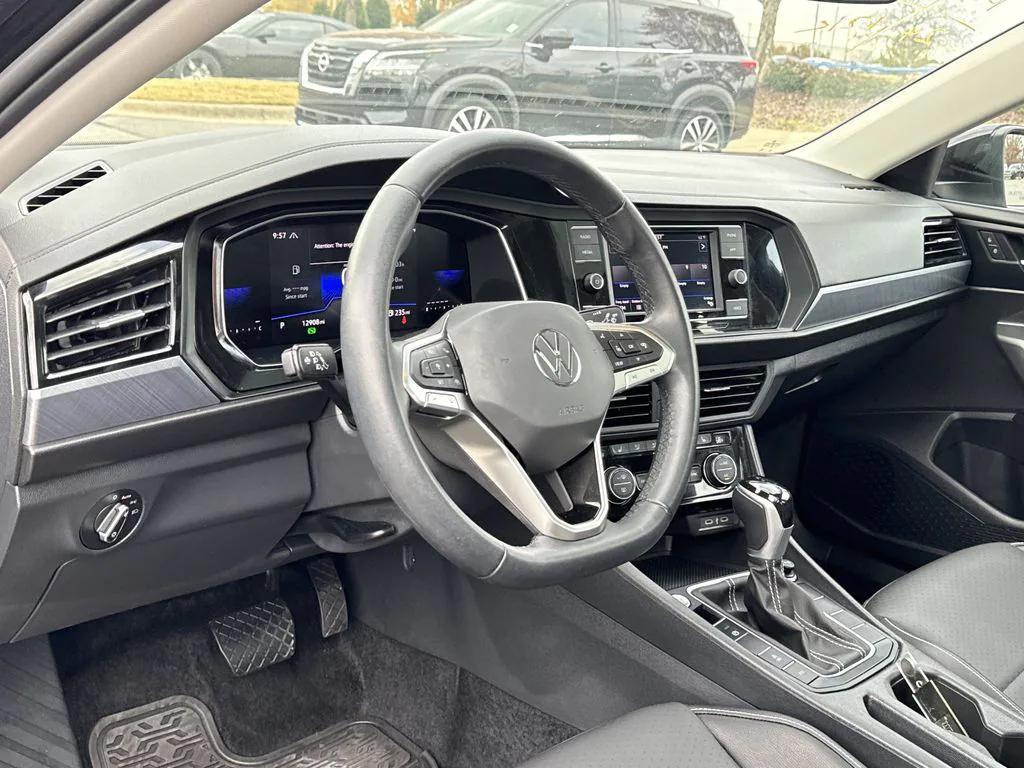 used 2024 Volkswagen Jetta car, priced at $21,250