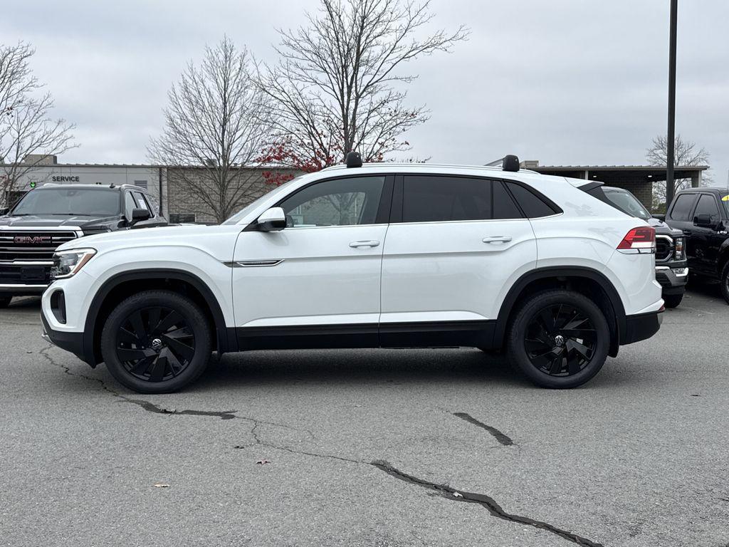 new 2026 Volkswagen Atlas Cross Sport car, priced at $47,781