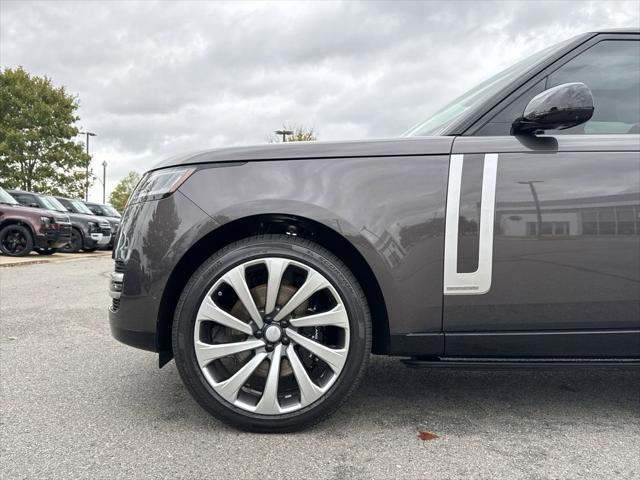 new 2025 Land Rover Range Rover car, priced at $185,330