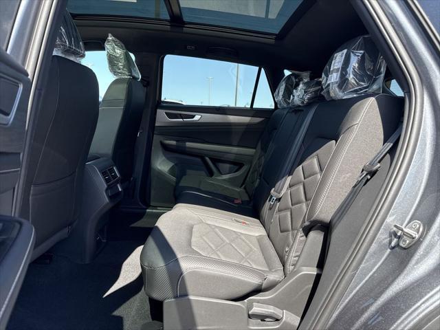 new 2025 Volkswagen Atlas Cross Sport car, priced at $43,204