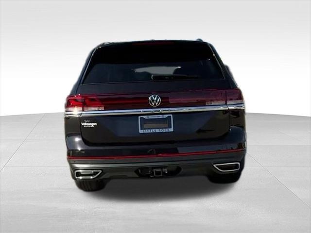 new 2024 Volkswagen Atlas car, priced at $38,770