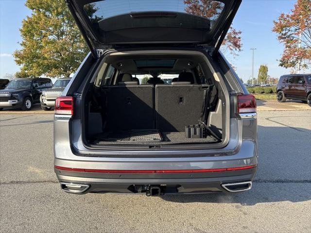 new 2025 Volkswagen Atlas car, priced at $46,899