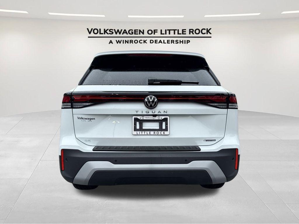 new 2025 Volkswagen Tiguan car, priced at $37,026