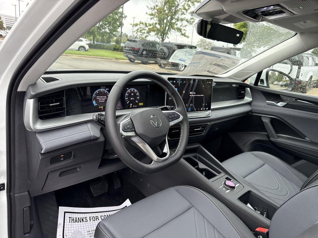 new 2025 Volkswagen Tiguan car, priced at $37,026