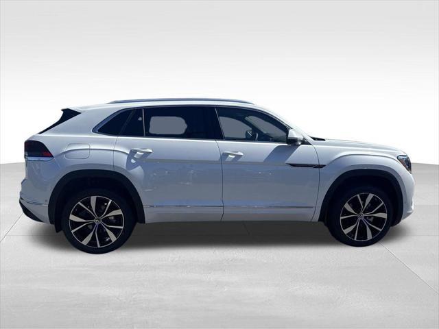 new 2025 Volkswagen Atlas Cross Sport car, priced at $51,372