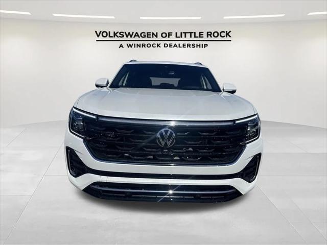 new 2025 Volkswagen Atlas Cross Sport car, priced at $52,622