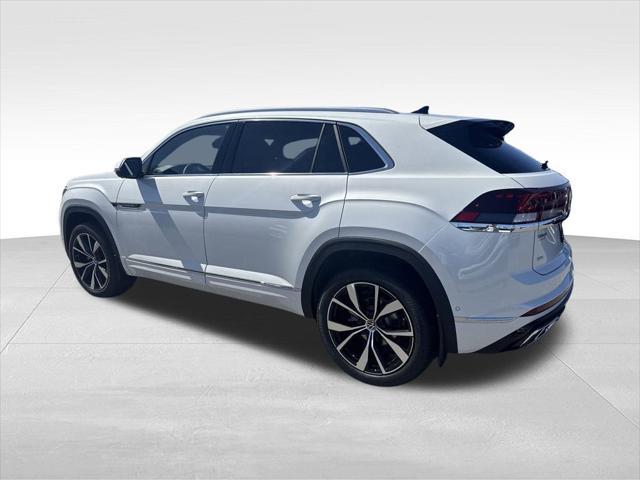 new 2025 Volkswagen Atlas Cross Sport car, priced at $51,372