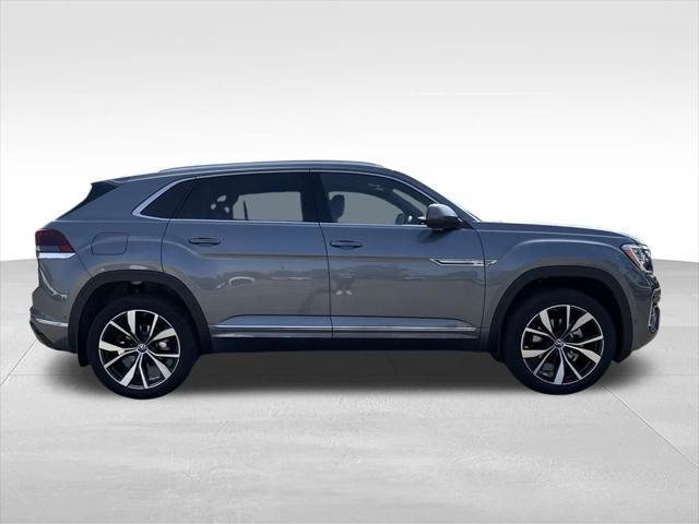 new 2025 Volkswagen Atlas Cross Sport car, priced at $51,262