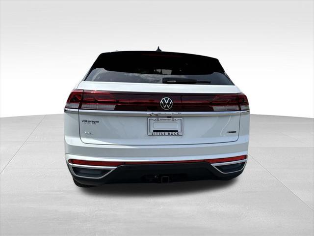 new 2024 Volkswagen Atlas Cross Sport car, priced at $41,866