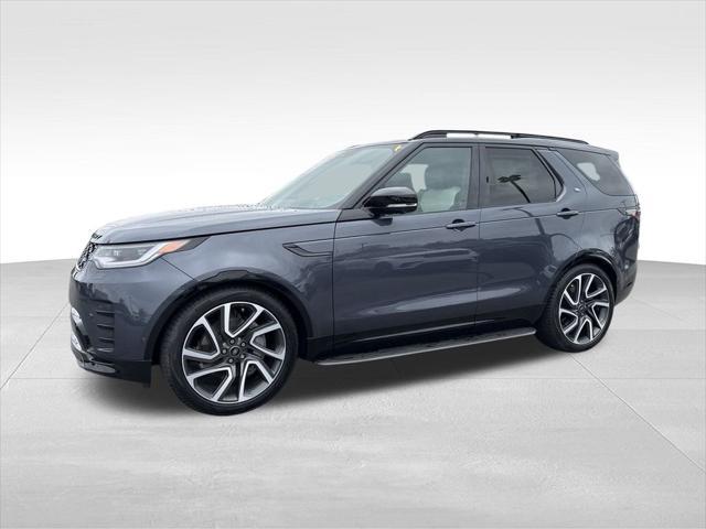 new 2024 Land Rover Discovery car, priced at $80,368