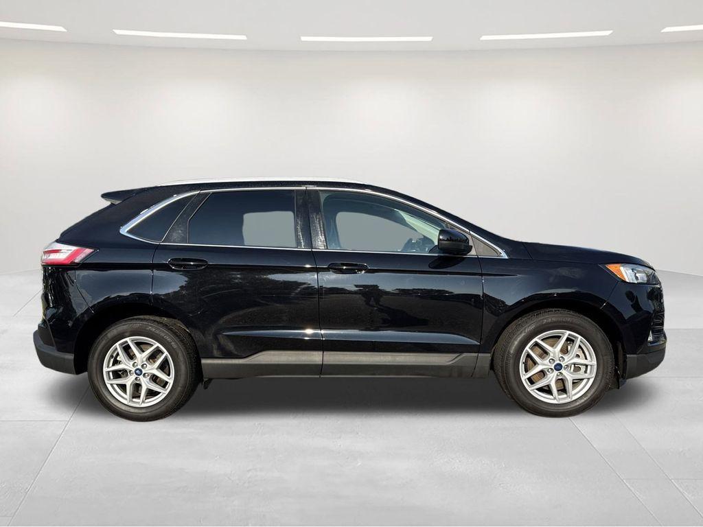 used 2022 Ford Edge car, priced at $18,500