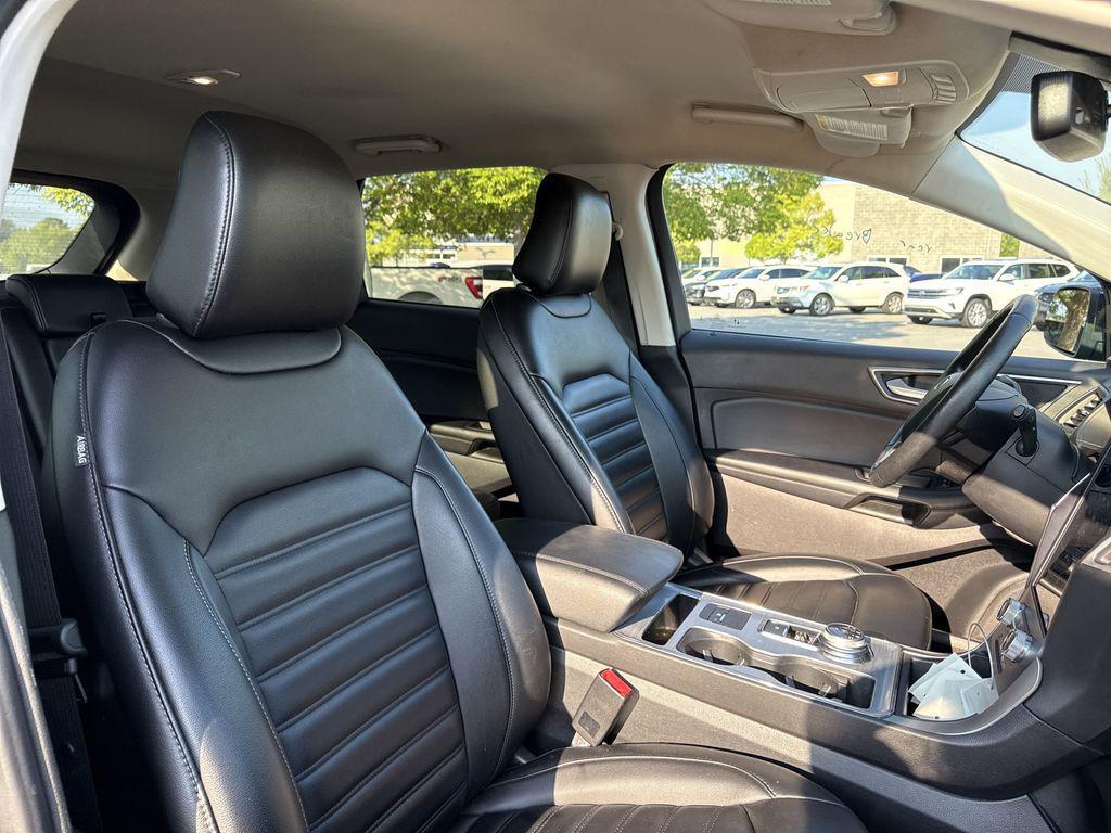 used 2022 Ford Edge car, priced at $18,500