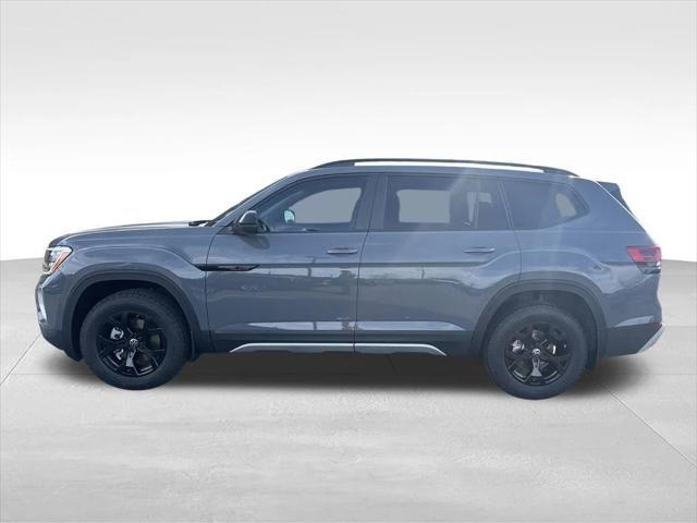 new 2025 Volkswagen Atlas car, priced at $45,939