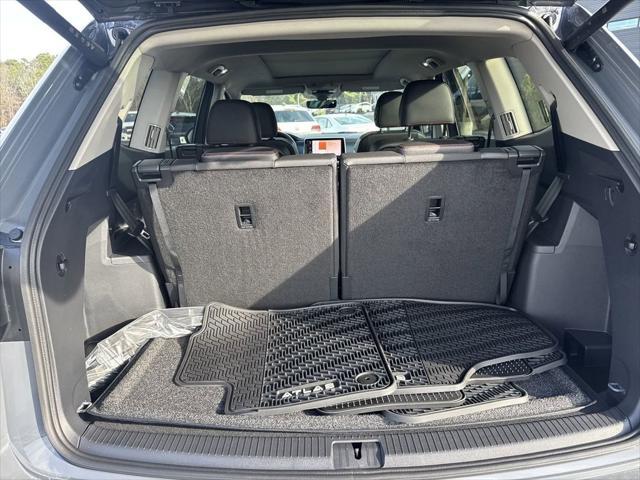 new 2025 Volkswagen Atlas car, priced at $45,939