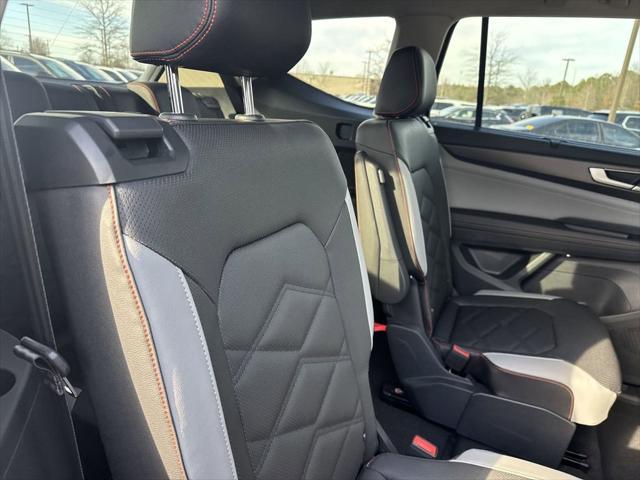new 2025 Volkswagen Atlas car, priced at $45,939
