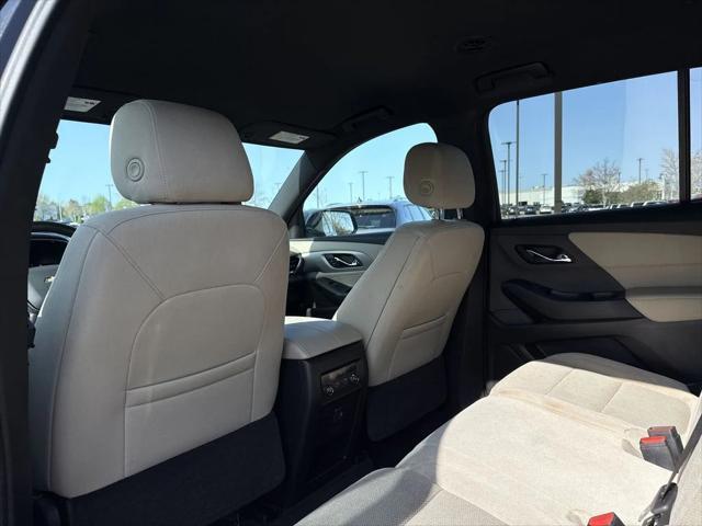 used 2022 Chevrolet Traverse car, priced at $23,000
