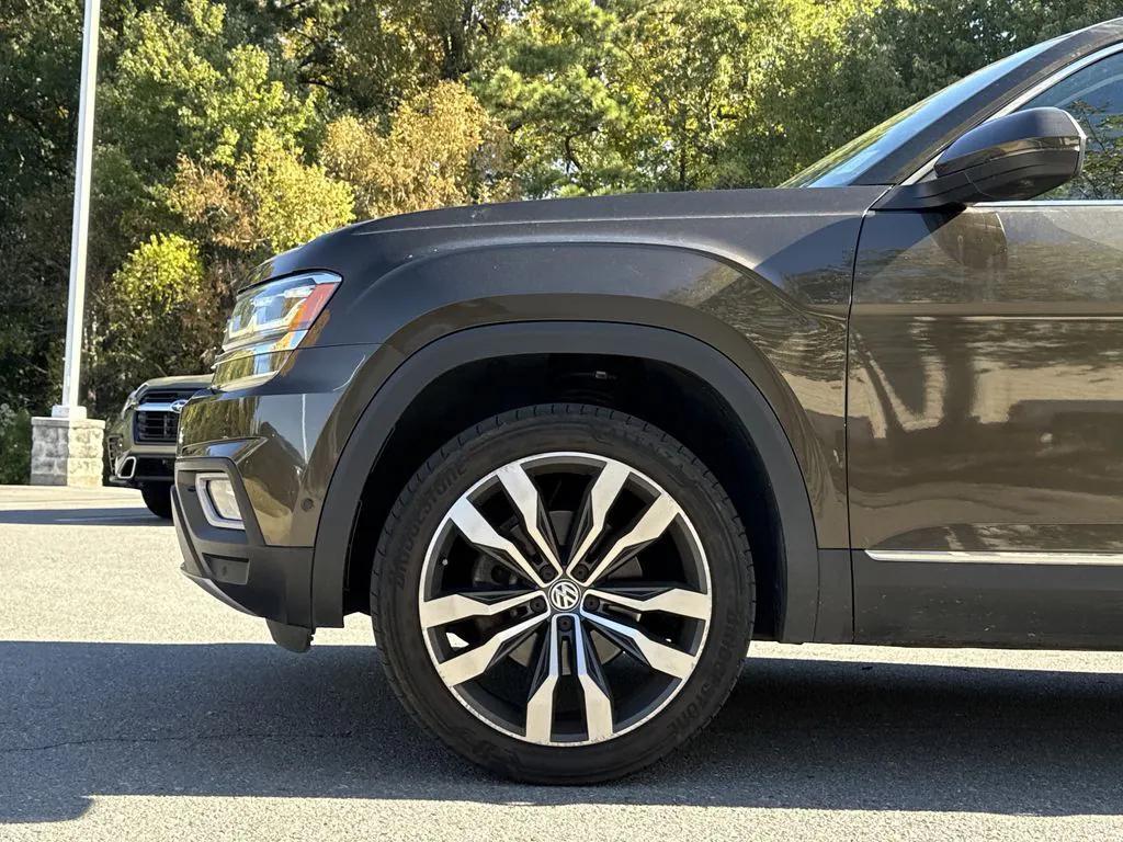 used 2019 Volkswagen Atlas car, priced at $20,000