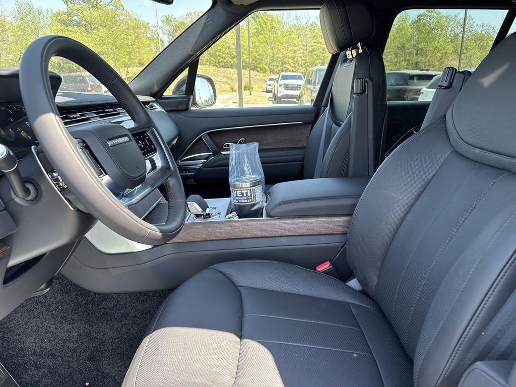 new 2025 Land Rover Range Rover car, priced at $145,555