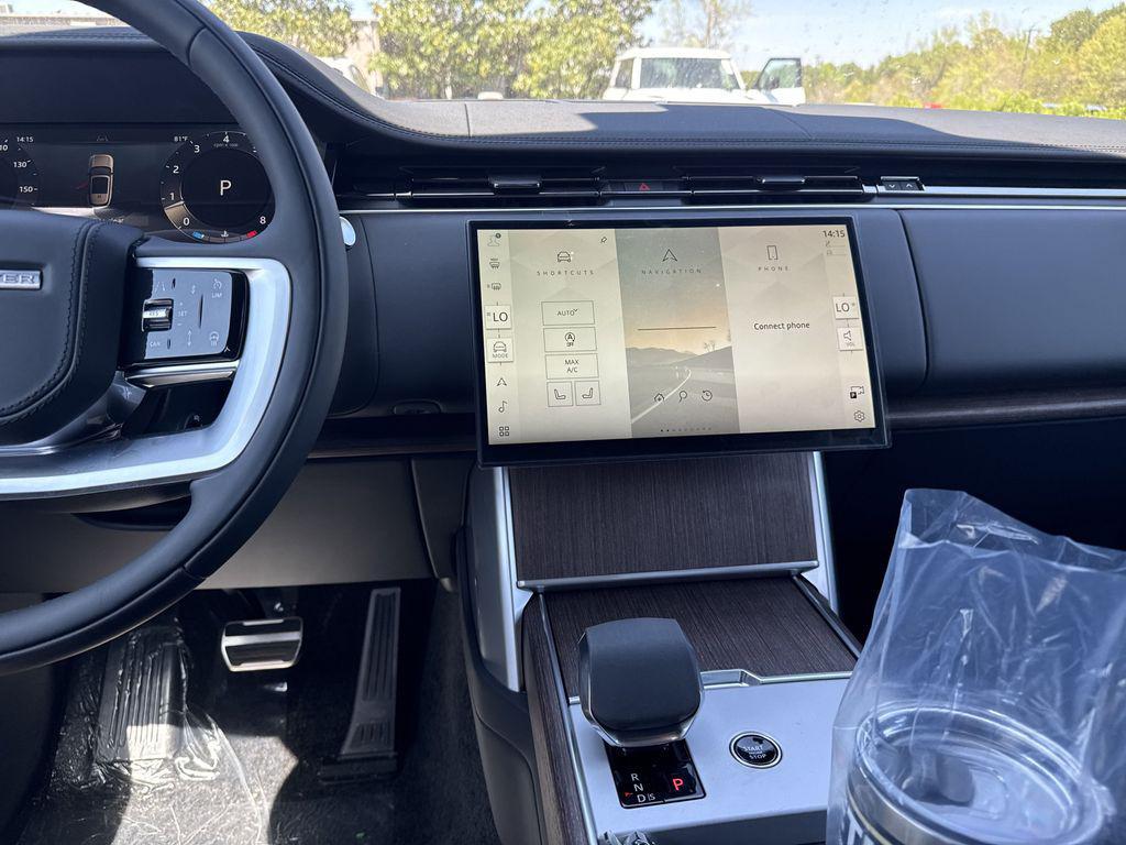 new 2025 Land Rover Range Rover car, priced at $145,555