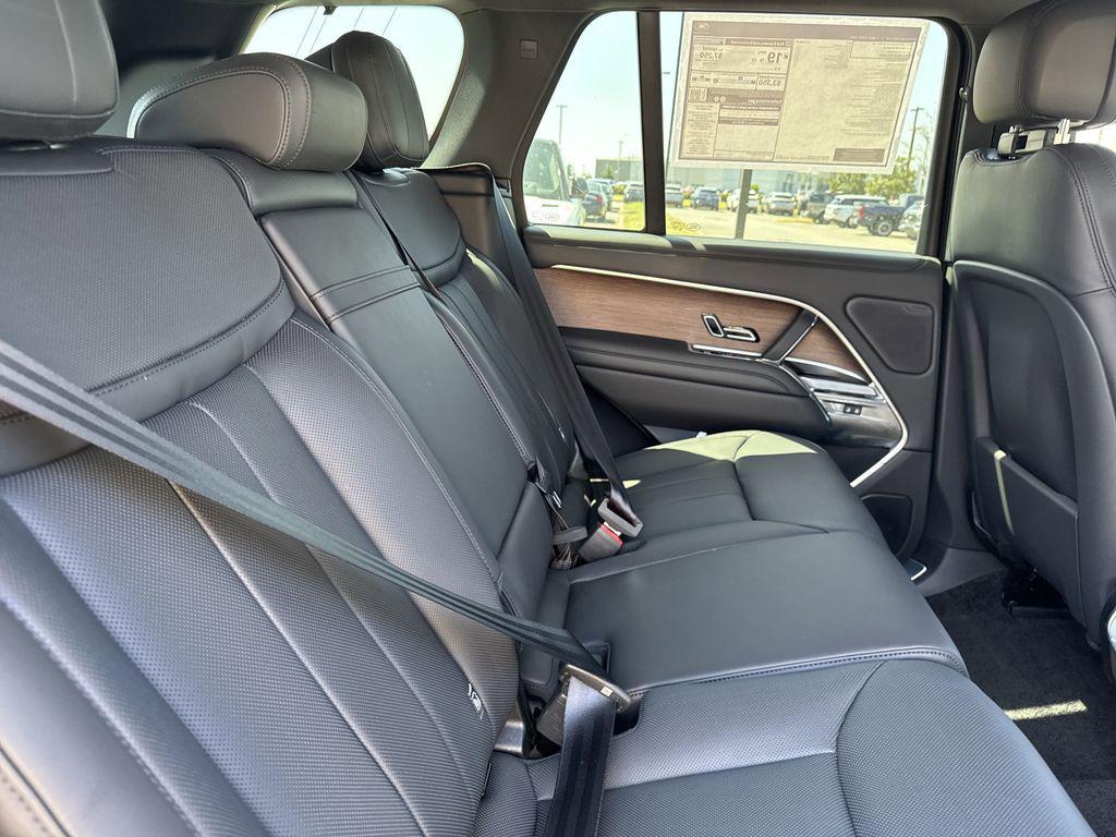 new 2025 Land Rover Range Rover car, priced at $145,555