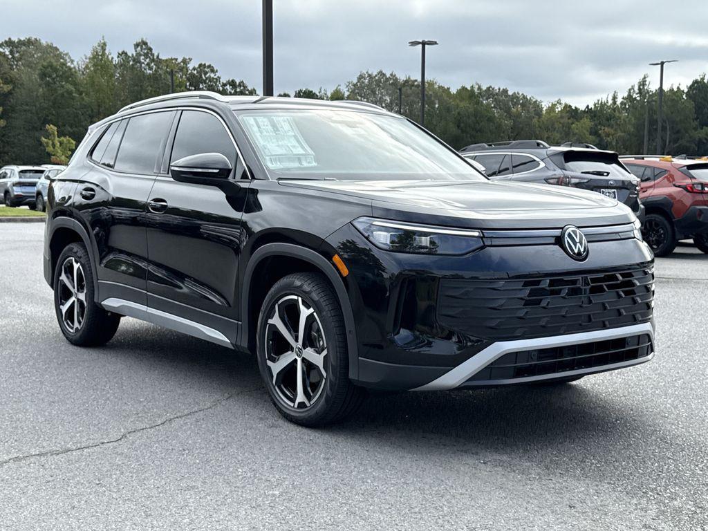 new 2025 Volkswagen Tiguan car, priced at $34,277