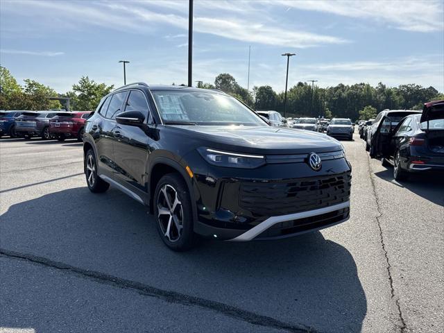 new 2025 Volkswagen Tiguan car, priced at $34,716