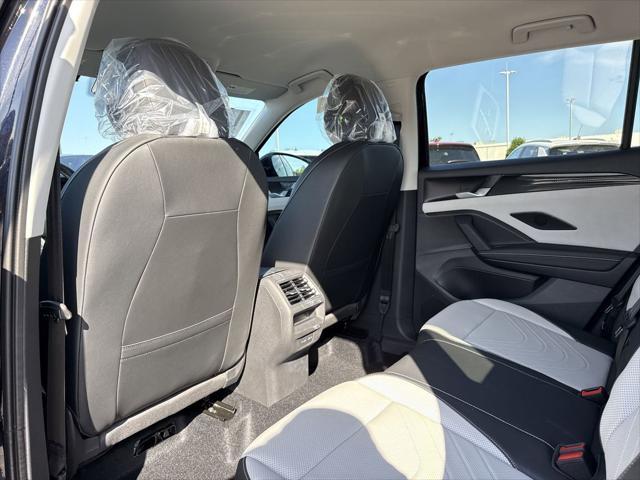 new 2025 Volkswagen Tiguan car, priced at $34,716