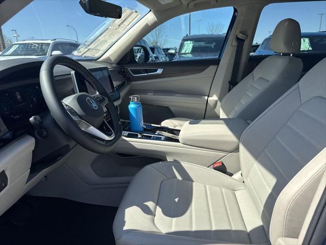 new 2025 Volkswagen Atlas car, priced at $46,572