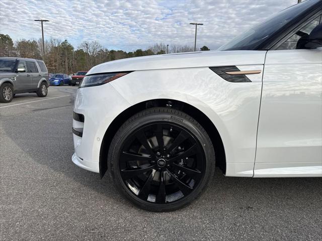 new 2025 Land Rover Range Rover Sport car, priced at $106,430