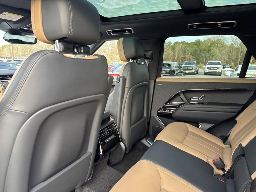 new 2025 Land Rover Range Rover Sport car, priced at $106,430