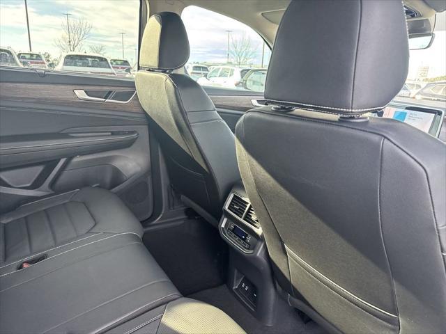 new 2025 Volkswagen Atlas car, priced at $47,009