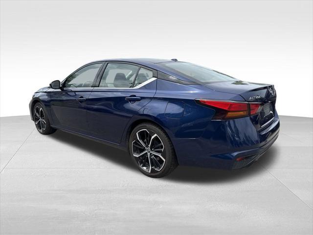 used 2023 Nissan Altima car, priced at $22,500