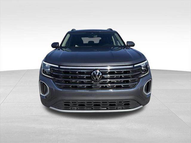 new 2025 Volkswagen Atlas car, priced at $43,963