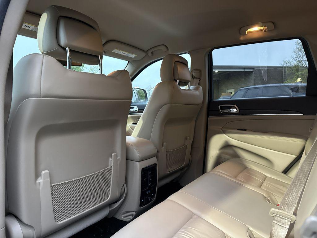 used 2015 Jeep Grand Cherokee car, priced at $15,850