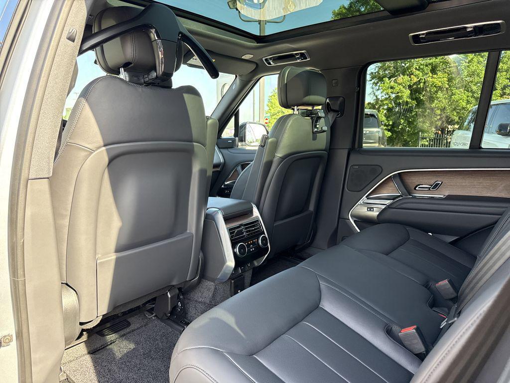 new 2025 Land Rover Range Rover car, priced at $116,495