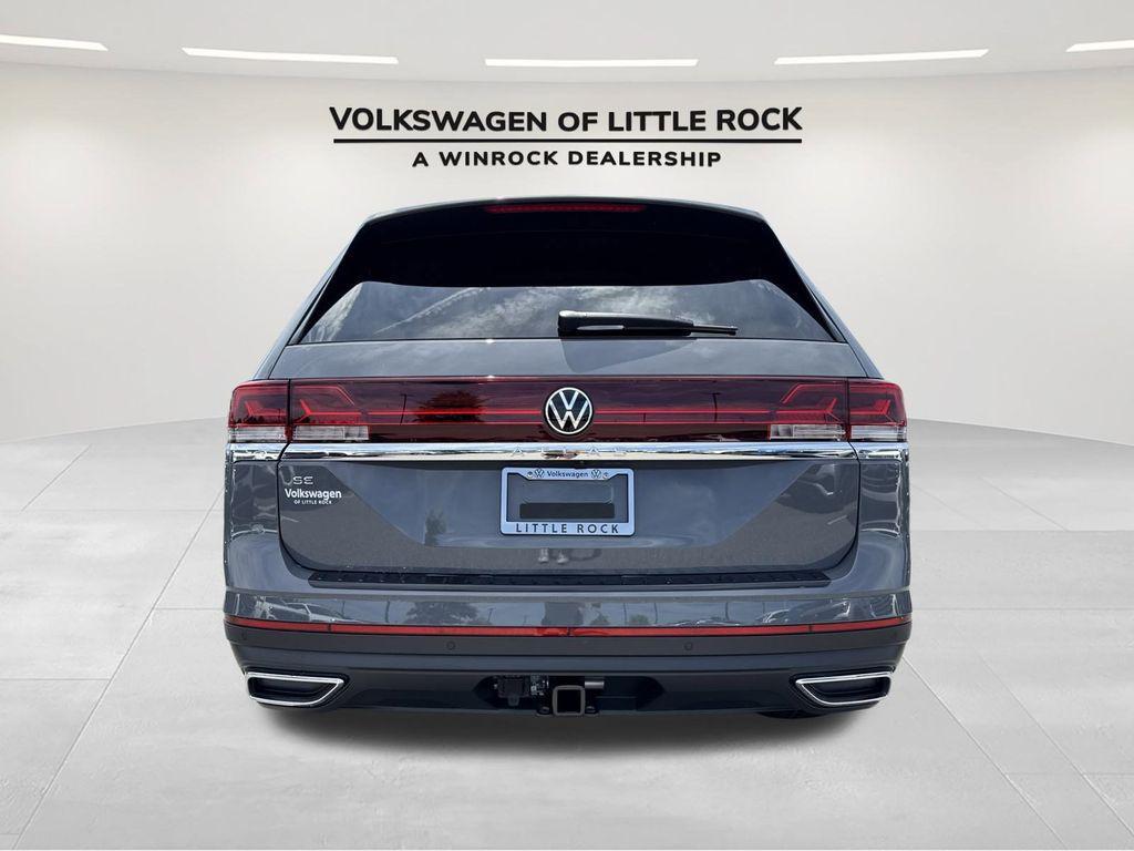 new 2026 Volkswagen Atlas car, priced at $49,181