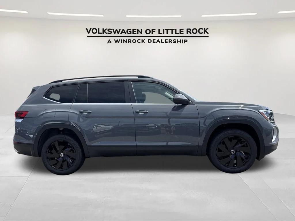 new 2026 Volkswagen Atlas car, priced at $49,181