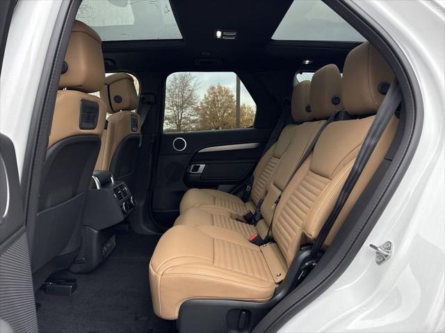 new 2025 Land Rover Discovery car, priced at $80,525