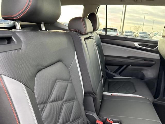 new 2025 Volkswagen Atlas car, priced at $44,904
